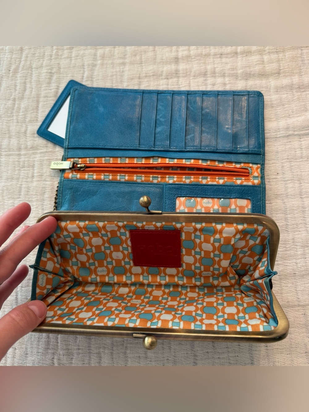 Hobo International Lauren Wallet Clutch Double Frame Light Blue Leather - Picture 6 of 8